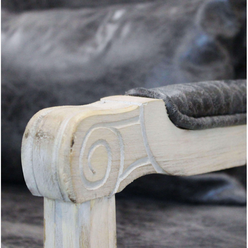 Poltrona Christy in ecopelle vintage grigio classica soggiorno