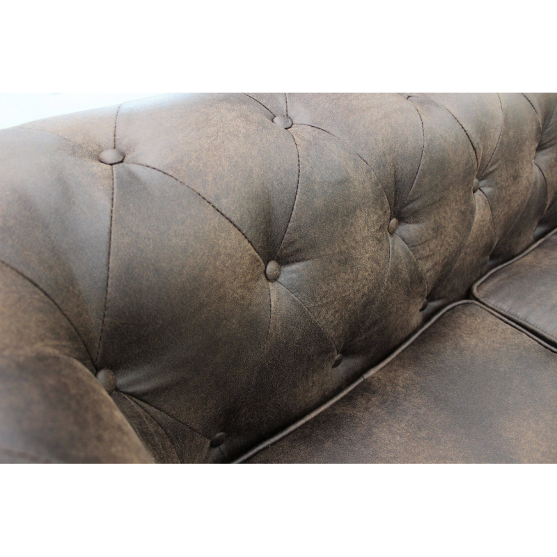 Divano 3 posti Chesterfield in ecopelle vintage marrone elegante