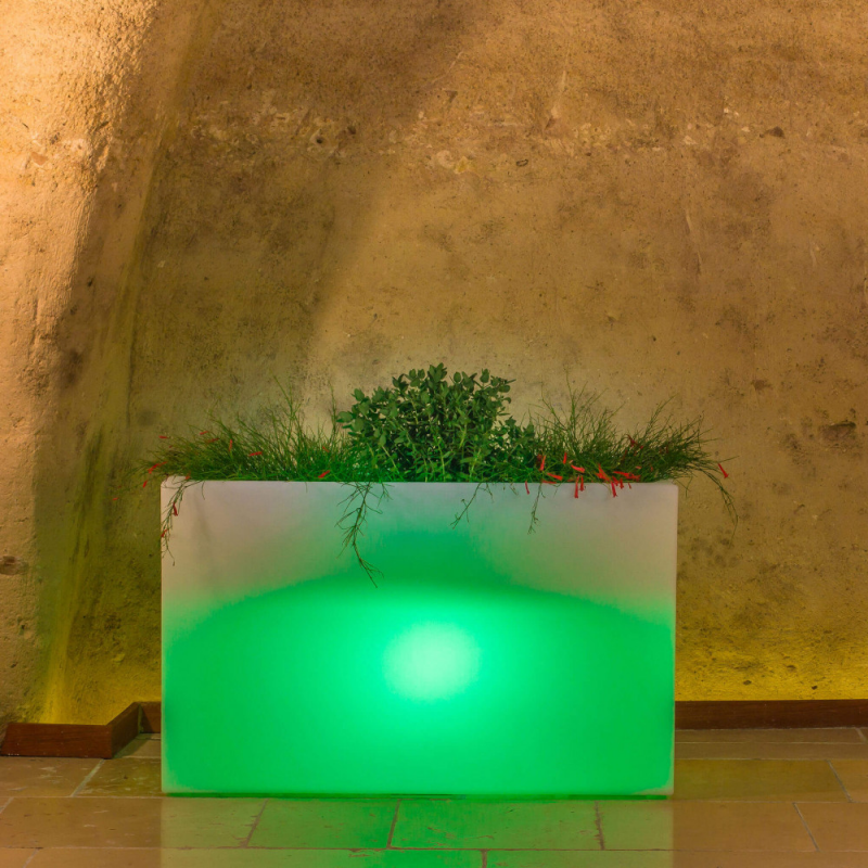 Fioriera Sculptor 50 H Con Led Multicolor E Batteria Solare