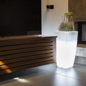 Zoom VASO LUMINOSO HYDRUS 90 h CON LED MULTICOLOR E BATTERIA SOLARE