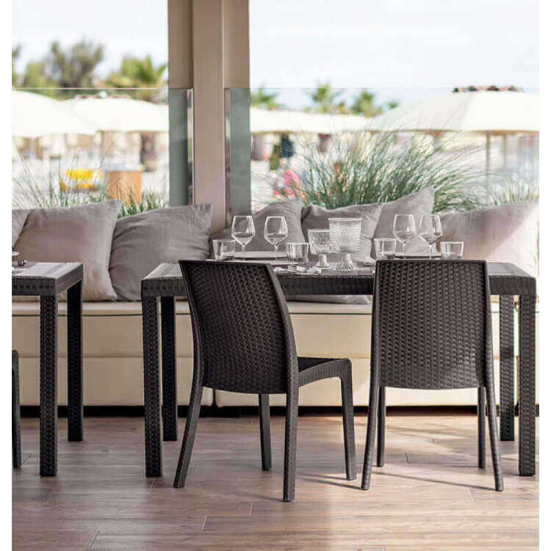 Sedia Virginia Marrone in Wicker per Giardino e Casa