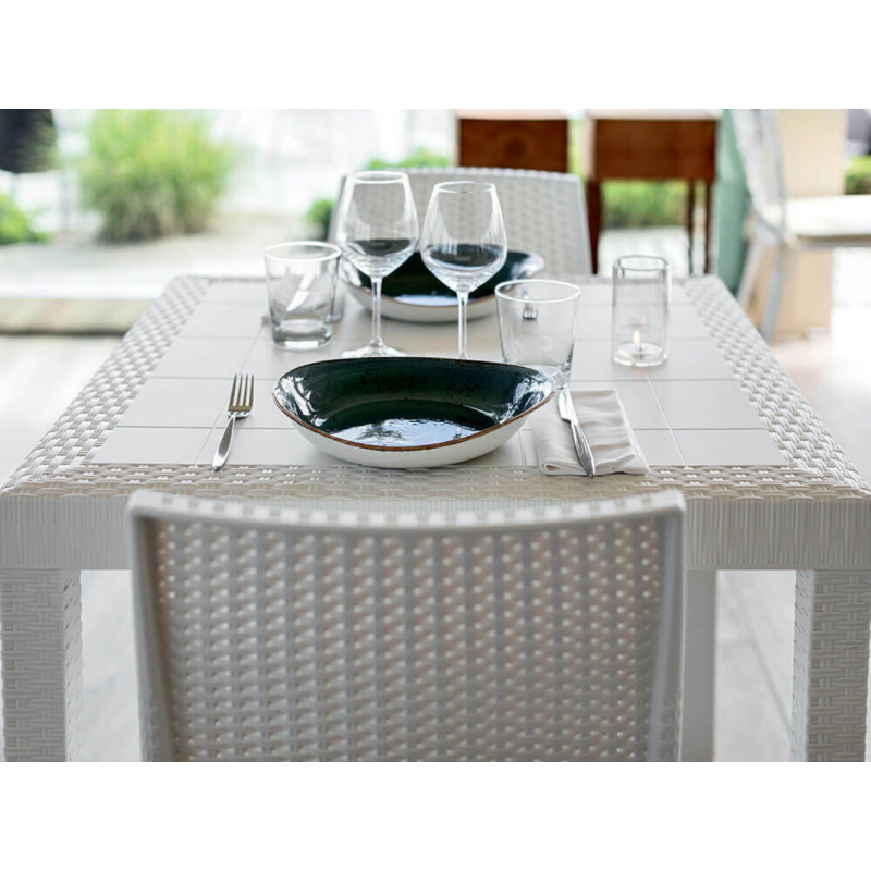 Poltrona Indiana in polimerico resistente design moderno giardino
