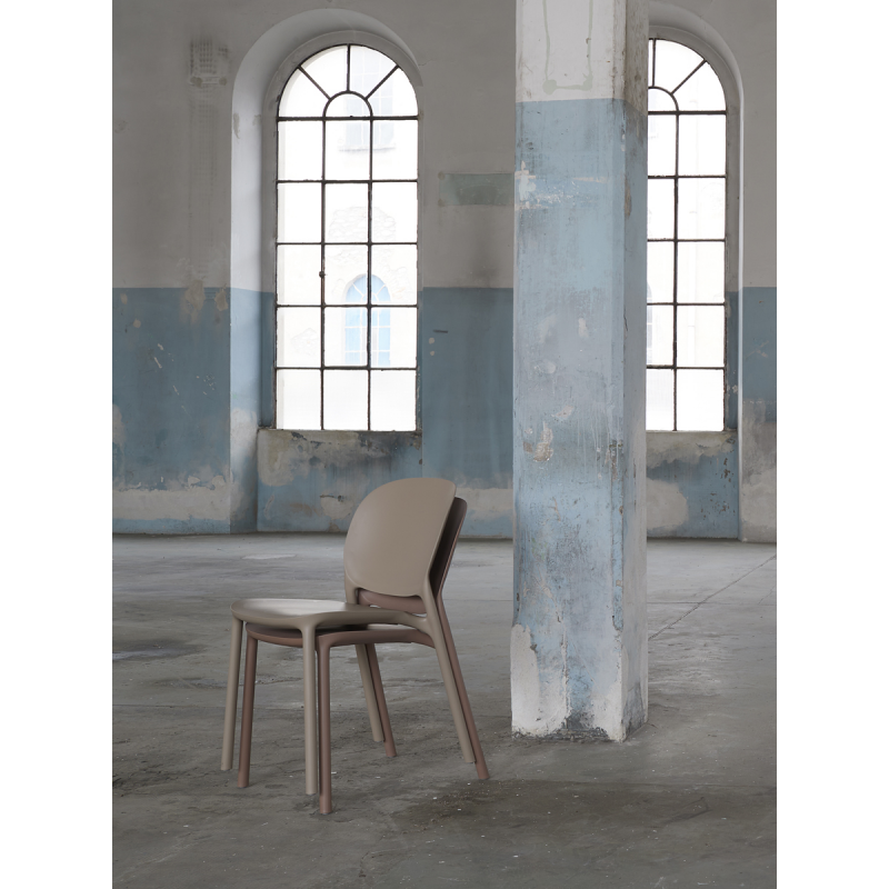 SET 6 SEDIE HUG TECNOPOLIMERO DA POST CONSUMO INDUSTRIALE SCAB DESIGN